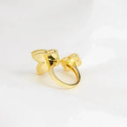 ??Loco?¡¥LUCKY BETWEEN THE FINGER RING