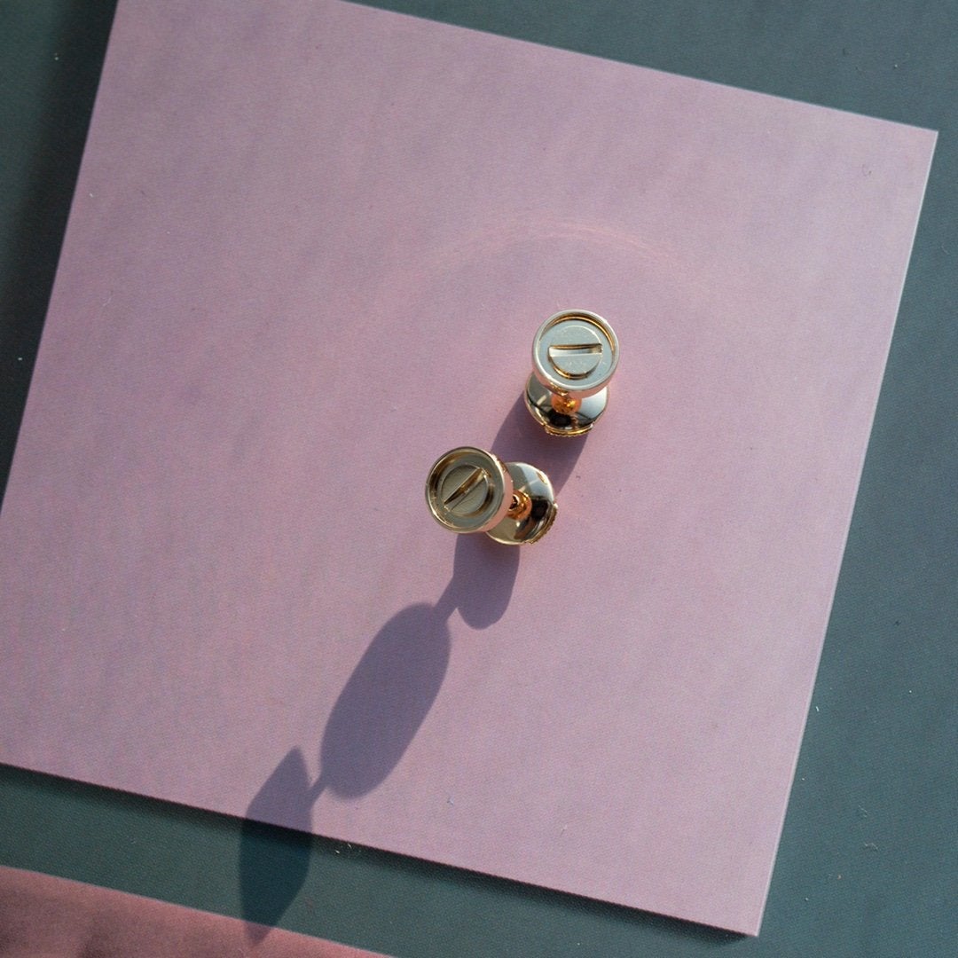 ??Loco?¡¥LOVE EARRINGS PINK GOLD 10MM