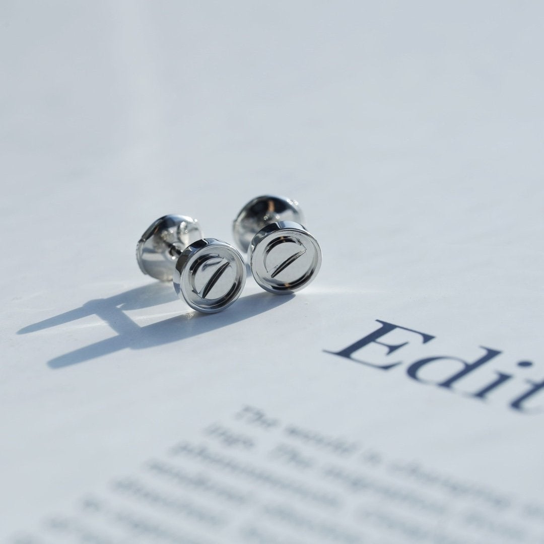 ??Loco?¡¥LOVE EARRINGS SILVER 10MM