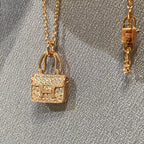 ??Loco?¡¥CONSTANCE PEDANT DIAMOND NECKLACE