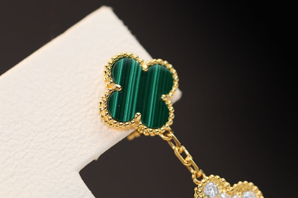 ??Loco?¡¥CLOVER EARRINGS GOLD MALACHITE DIAMOND 3 MOTIF