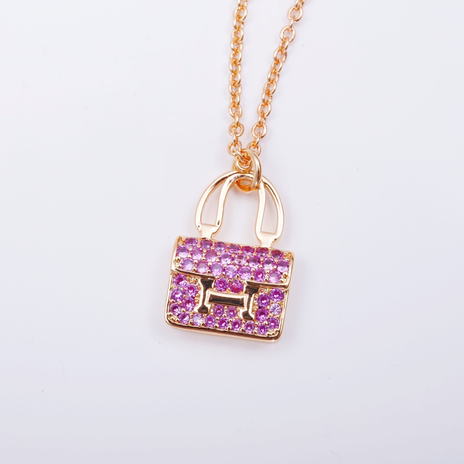 ??Loco?¡¥CONSTANCE PEDANT PURPLE DIAMOND NECKLACE