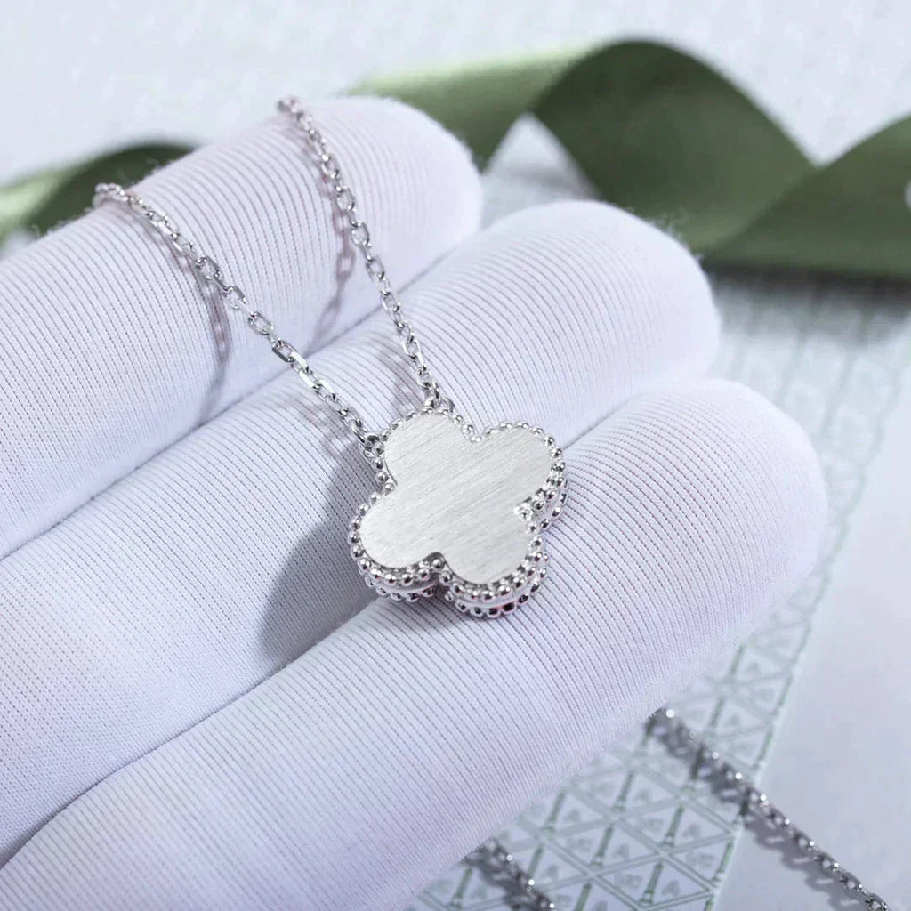 ??Loco?¡¥CLOVER  15MM DIAMOND LASER NECKLACE SILVER