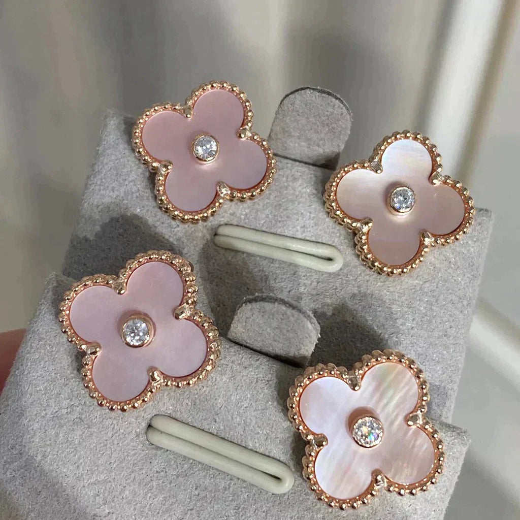 ??Loco?¡¥CLOVER MEDIUM 1 MOTIFS  PINK MOP DIAMOND EARRINGS