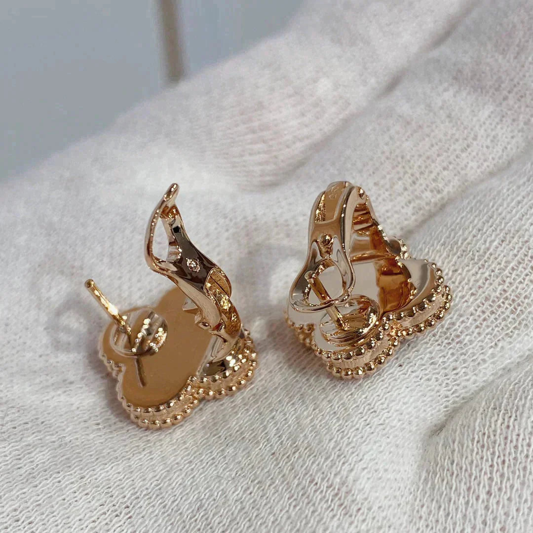 ??Loco?¡¥CLOVER MEDIUM 1 MOTIFS CARNELIAN  DIAMOND earrings