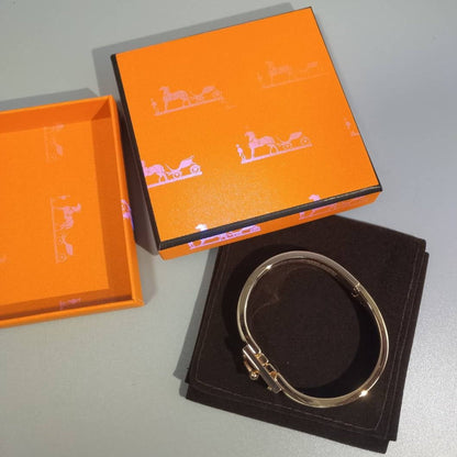 [moco jewellerys]H クラウド ブルー ブレスレット