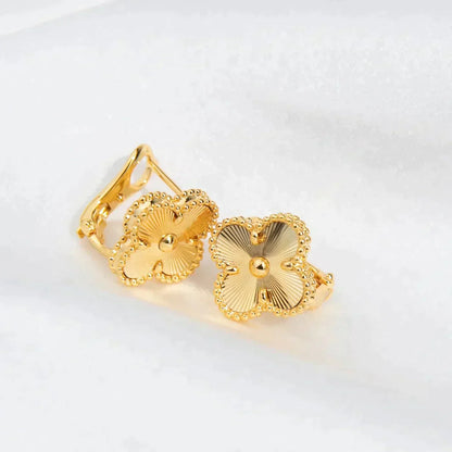 [moco jewellerys]クローバー ミディアム 1モチーフ レーザーピアス