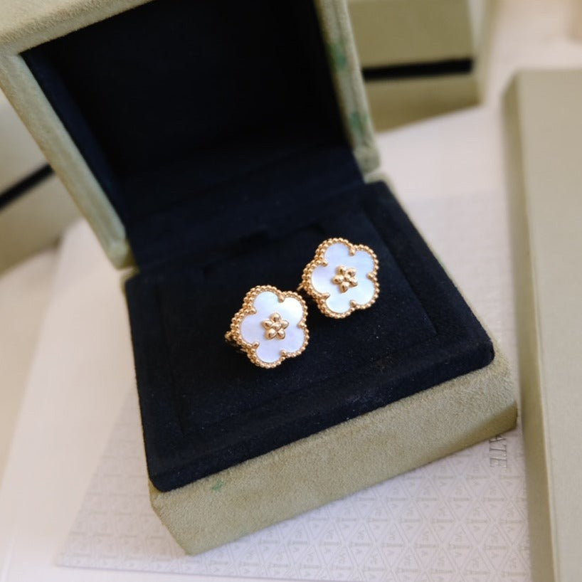 [moco jewellerys]ラッキーピンクゴールドホワイトモップイヤリング