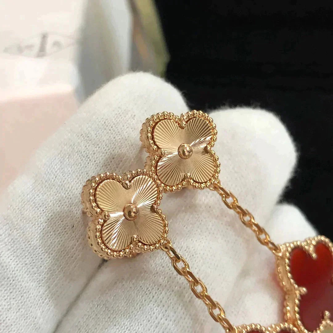??Loco?¡¥CLOVER 2 MOTIF  LASER CARNELIAN EARRINGS