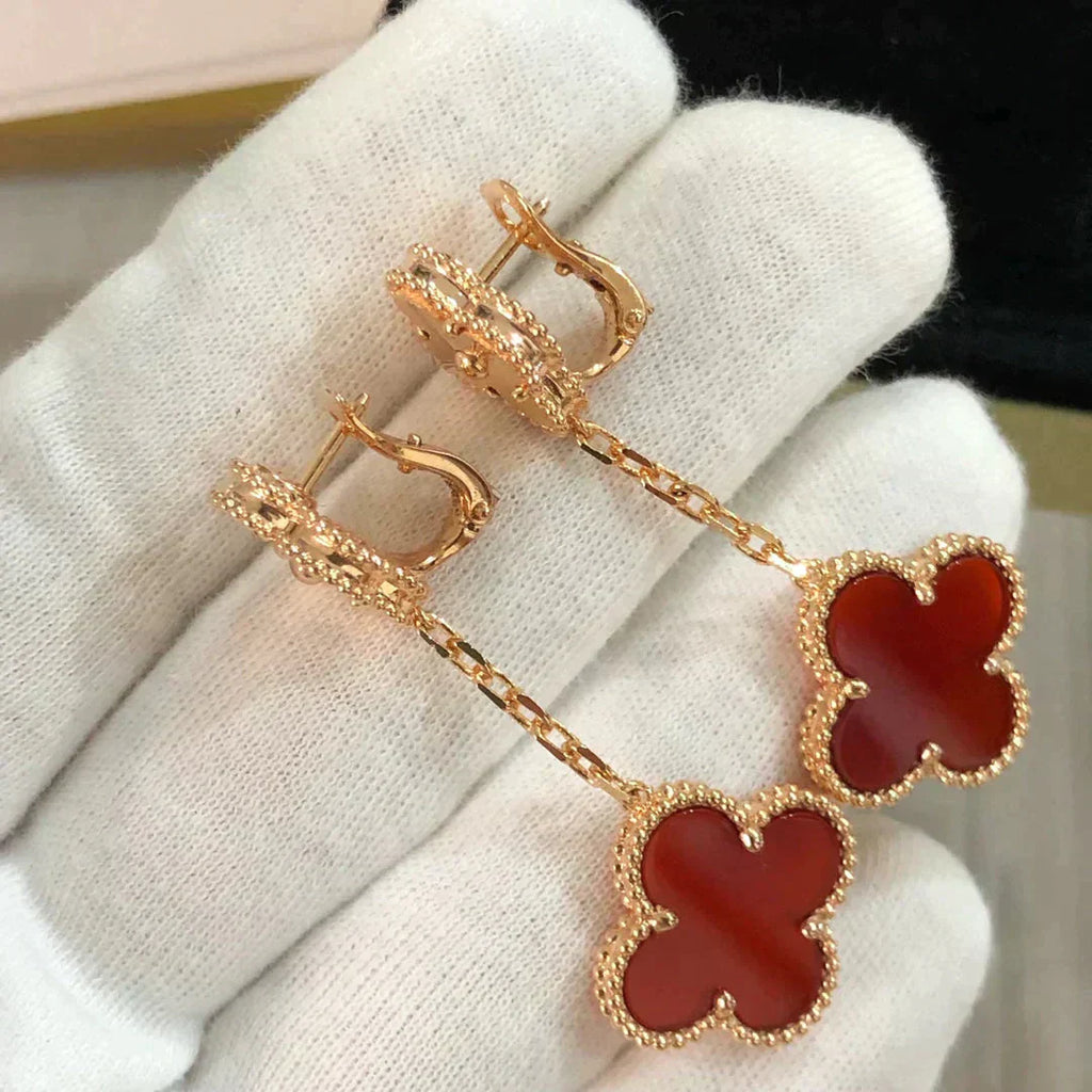 ??Loco?¡¥CLOVER 2 MOTIF  LASER CARNELIAN EARRINGS