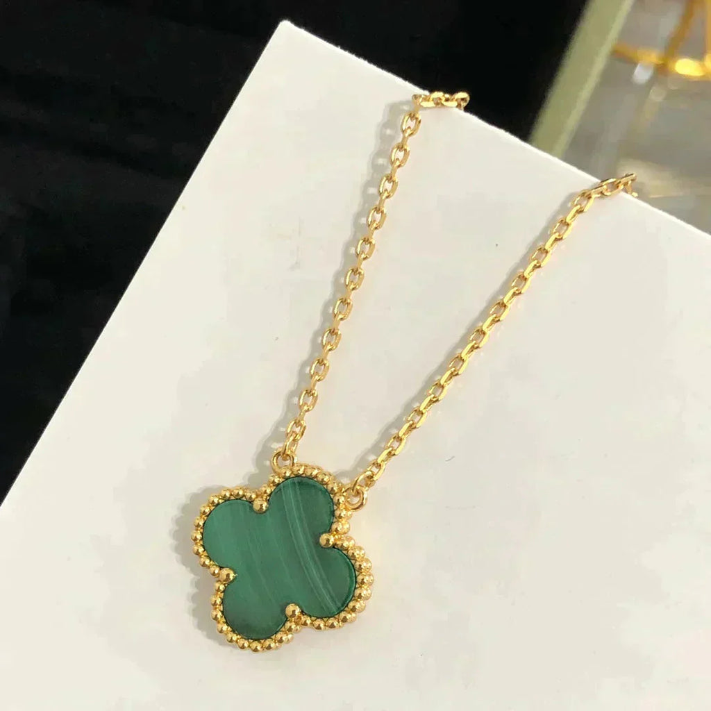 ??Loco?¡¥CLOVER 15MM MALACHITE SINGLE FLOWER  NECKLACE