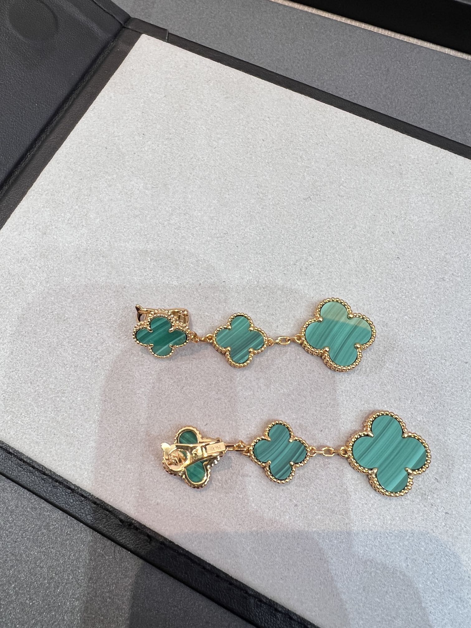 ??Loco?¡¥CLOVER MALACHITE 3 MOTIFS GOLD