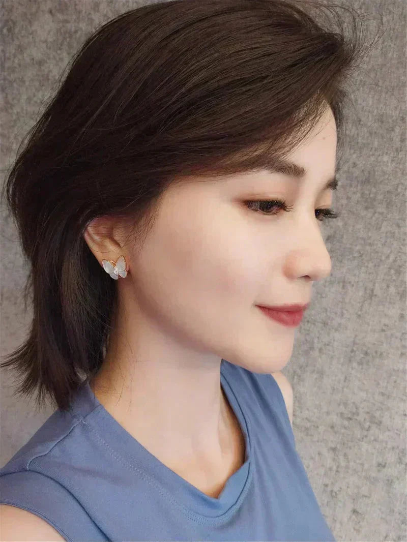 ??Loco?¡¥BUTTERFLY MOP DIAMOND EARRINGS