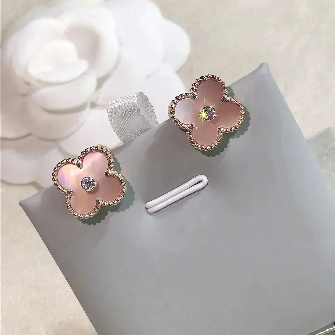 ??Loco?¡¥CLOVER MEDIUM 1 MOTIFS  PINK MOP DIAMOND EARRINGS