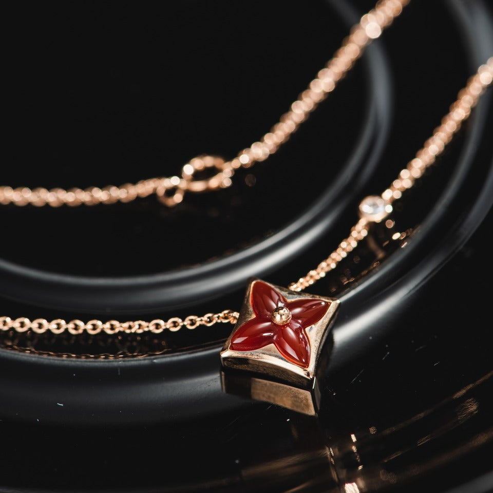 ??Loco?¡¥STAR NECKLACE PINK GOLD 1 DIAMOND