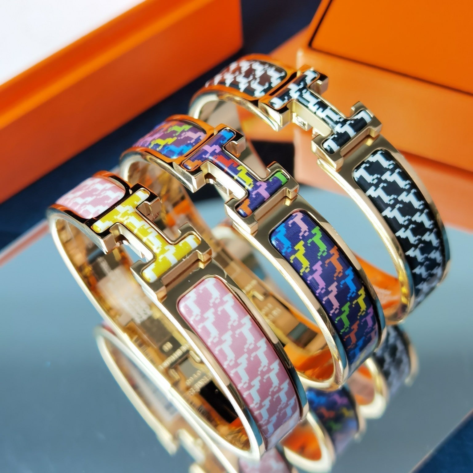 ??Loco?¡¥H HORSE BRACELET 12MM