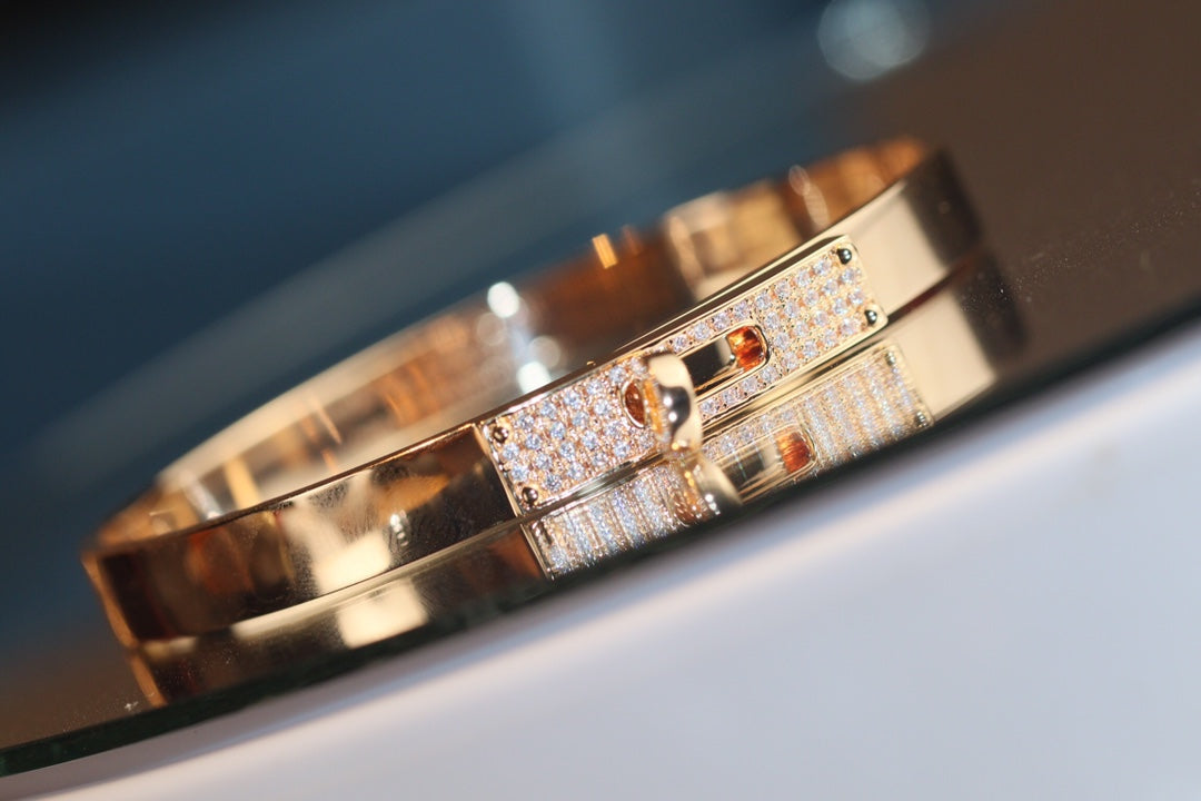 ??Loco?¡¥KELLY BRACELET DIAMOND