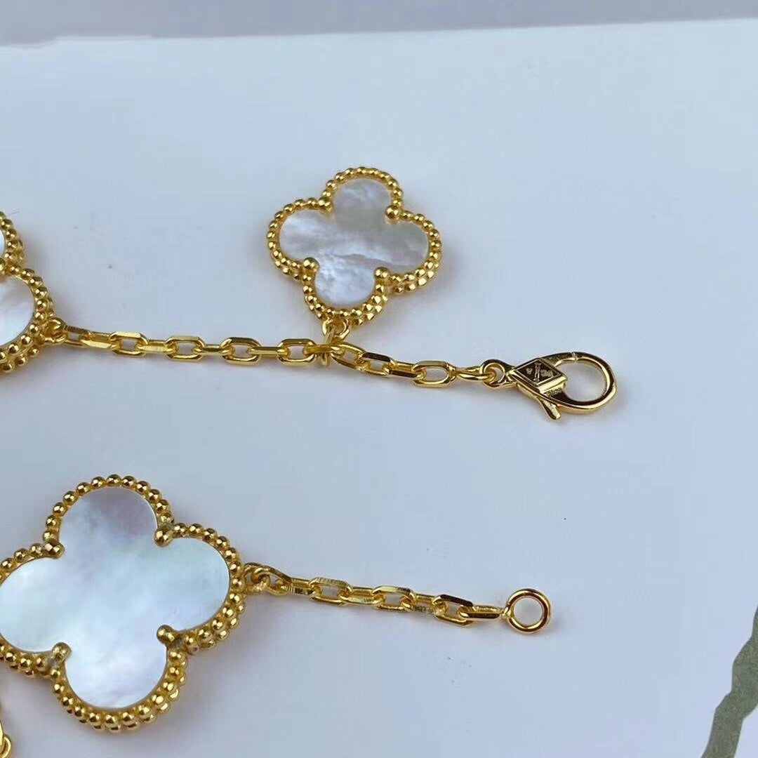 ??Loco?¡¥MAGIC CLOVER MOP GOLD BRACELET 5 MOTIFS