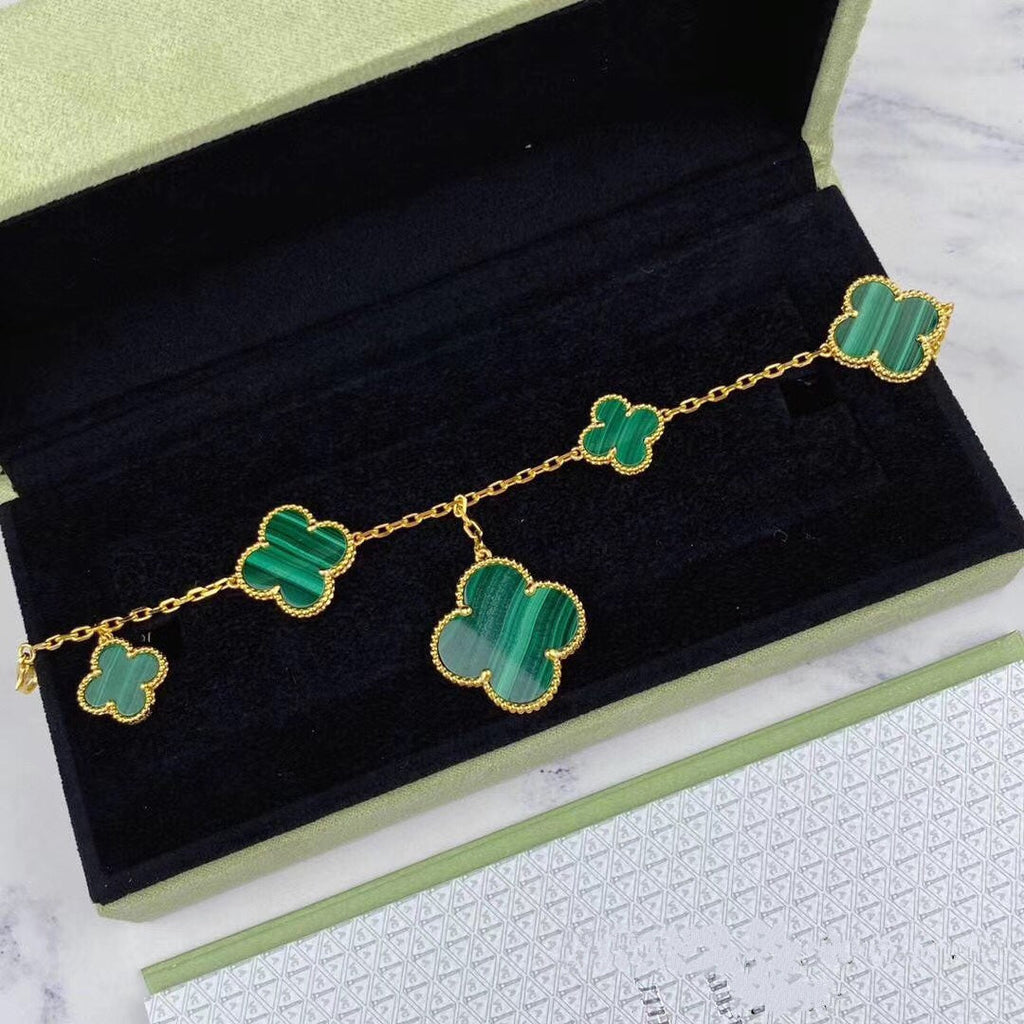 ??Loco?¡¥MAGIC CLOVER MALACHITE GOLD BRACELET 5 MOTIFS