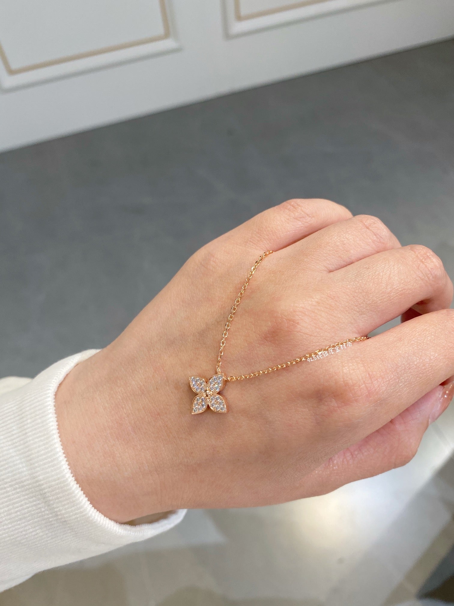 ??Loco?¡¥STAR DIAMOND NECKALCE