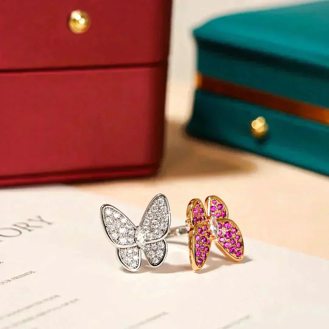 ??Loco?¡¥TWIN BUTTERFLY DIAMOND RING