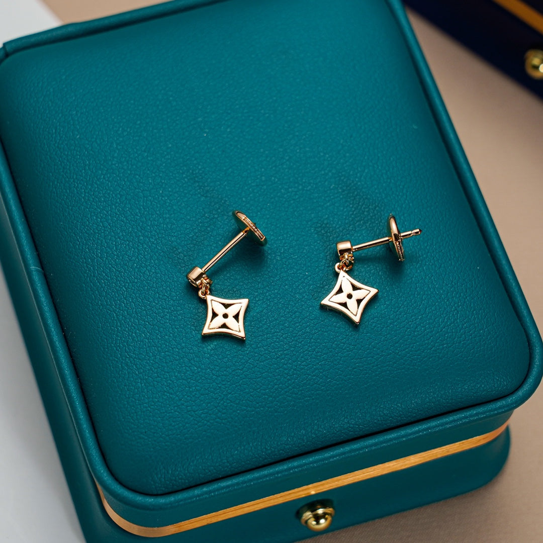 ??Loco?¡¥STAR EARRINGS GOLD