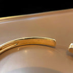 ??Loco?¡¥PANTHERE GOLD OPEN BRACELET