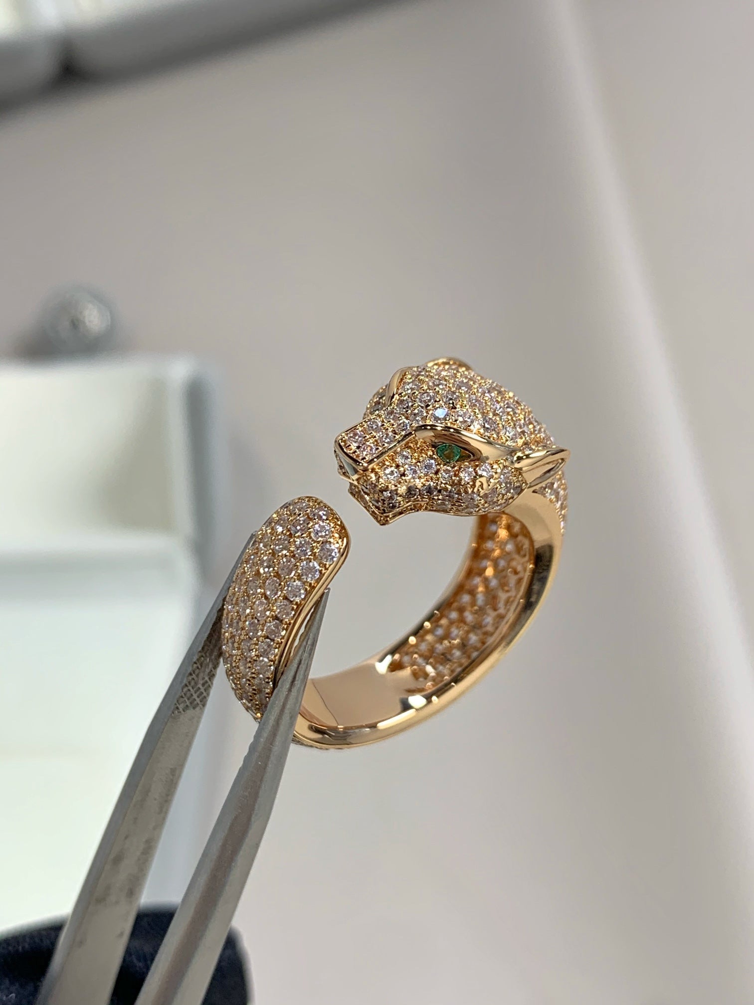 ??Loco?¡¥PANTHERE PINK GOLD DIAMOND RING
