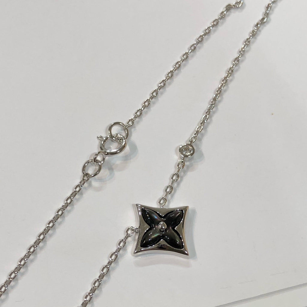 ??Loco?¡¥STAR BLACK MOP NECKLACE