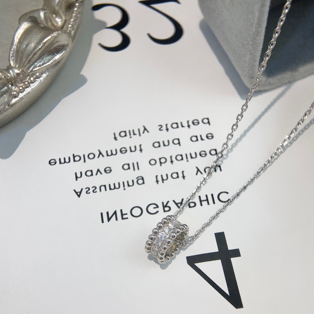 ??Loco?¡¥PERLEE DIAMOND NECKLACE