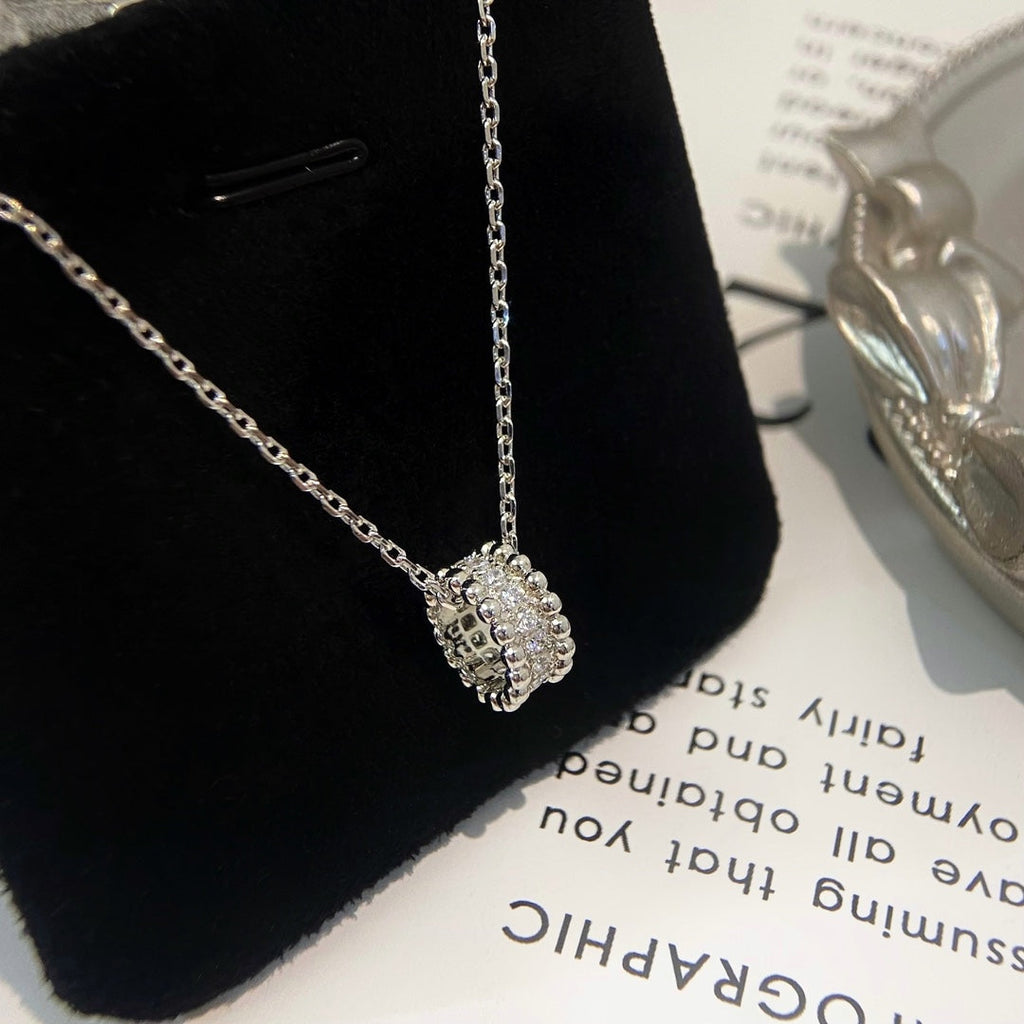 ??Loco?¡¥PERLEE DIAMOND NECKLACE