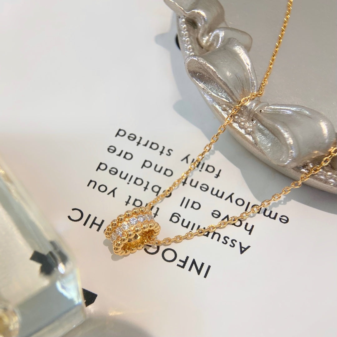 ??Loco?¡¥PERLEE DIAMOND NECKLACE
