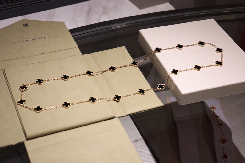 ??Loco?¡¥CLOVER 20 MOTIFS ONYX ROSE GOLD