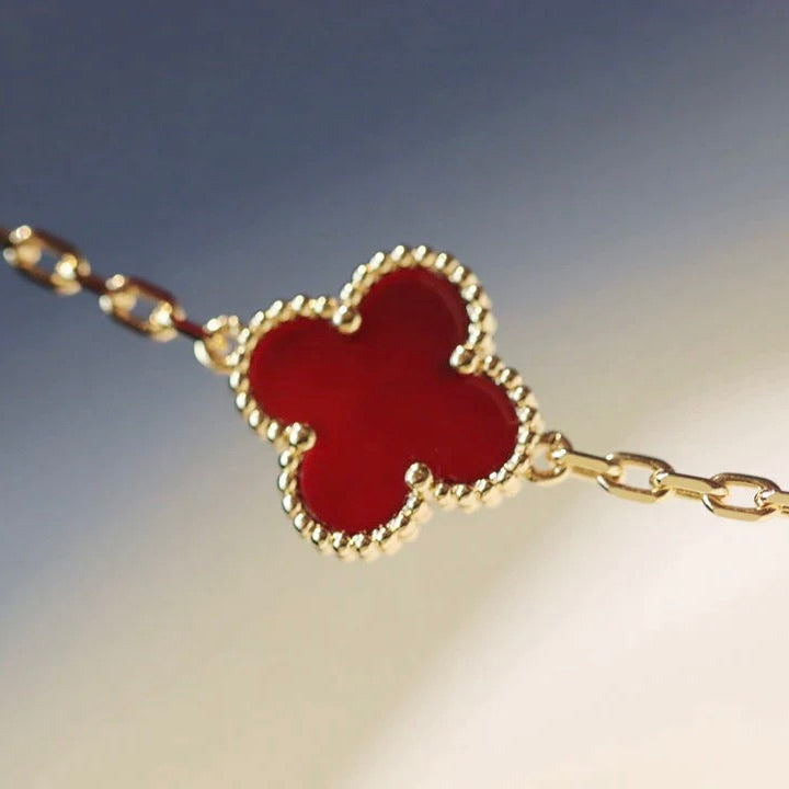 ??Loco?¡¥CLOVER 20 MOTIFS CARNELIAN NECKLACE