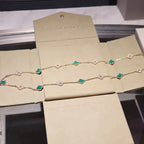 ??Loco?¡¥CLOVER 20 MOTIFS MALACHITE DIAMOND NECKLACE