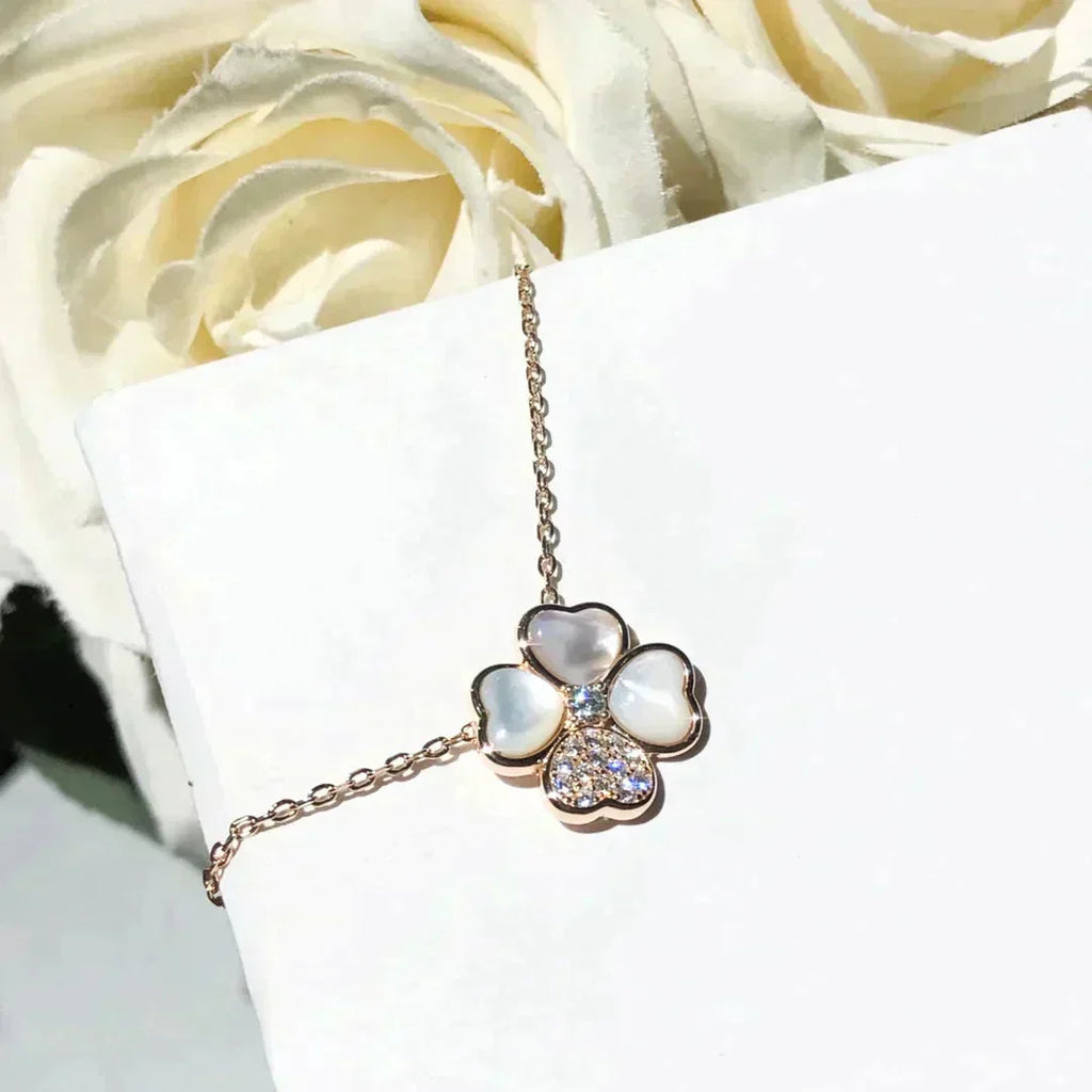 ??Loco?¡¥CLOVER MOP DIAMOND ROSE GOLD NECKLACE