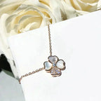 ??Loco?¡¥CLOVER MOP DIAMOND ROSE GOLD NECKLACE