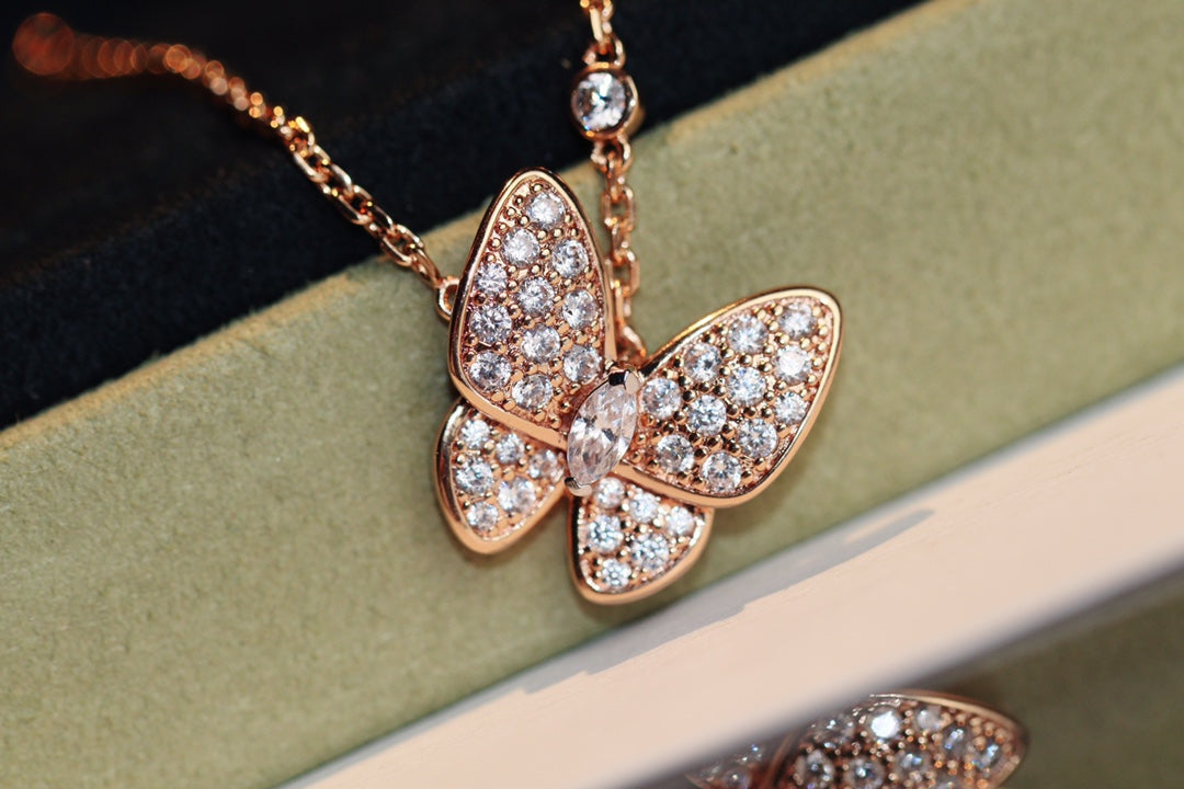 ??Loco?¡¥BUTTERFLY DIAMOND NECKLACE