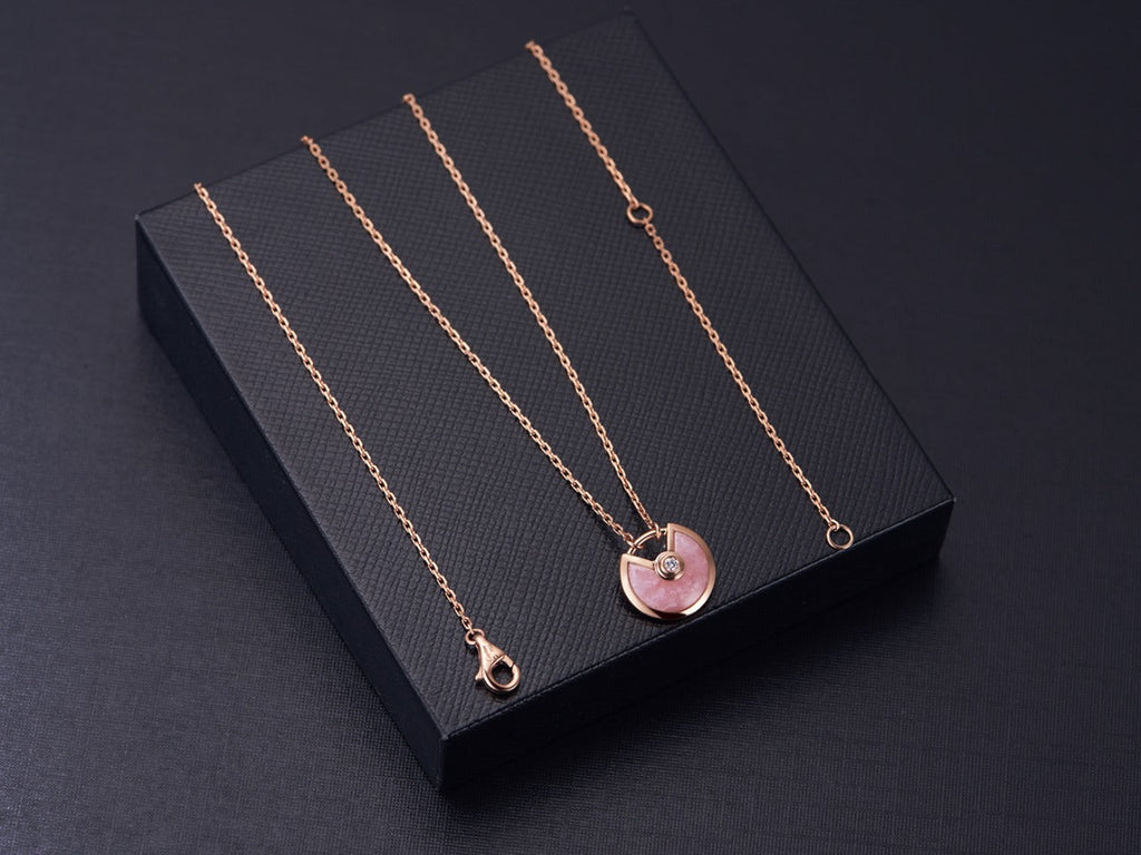 ??Loco?¡¥AMULETTE ROSE GOLD PINK MOP NECKLACE