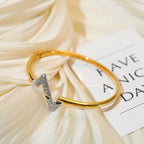 ??Loco?¡¥VOLTE UPSITE DOWN GOLD DIAMOND BRACELET