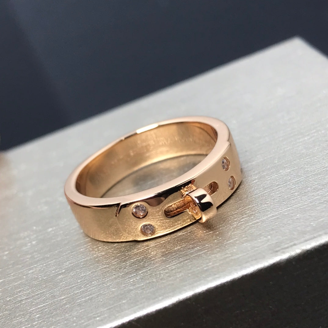[moco jewelrys]KELLY MITTELRING