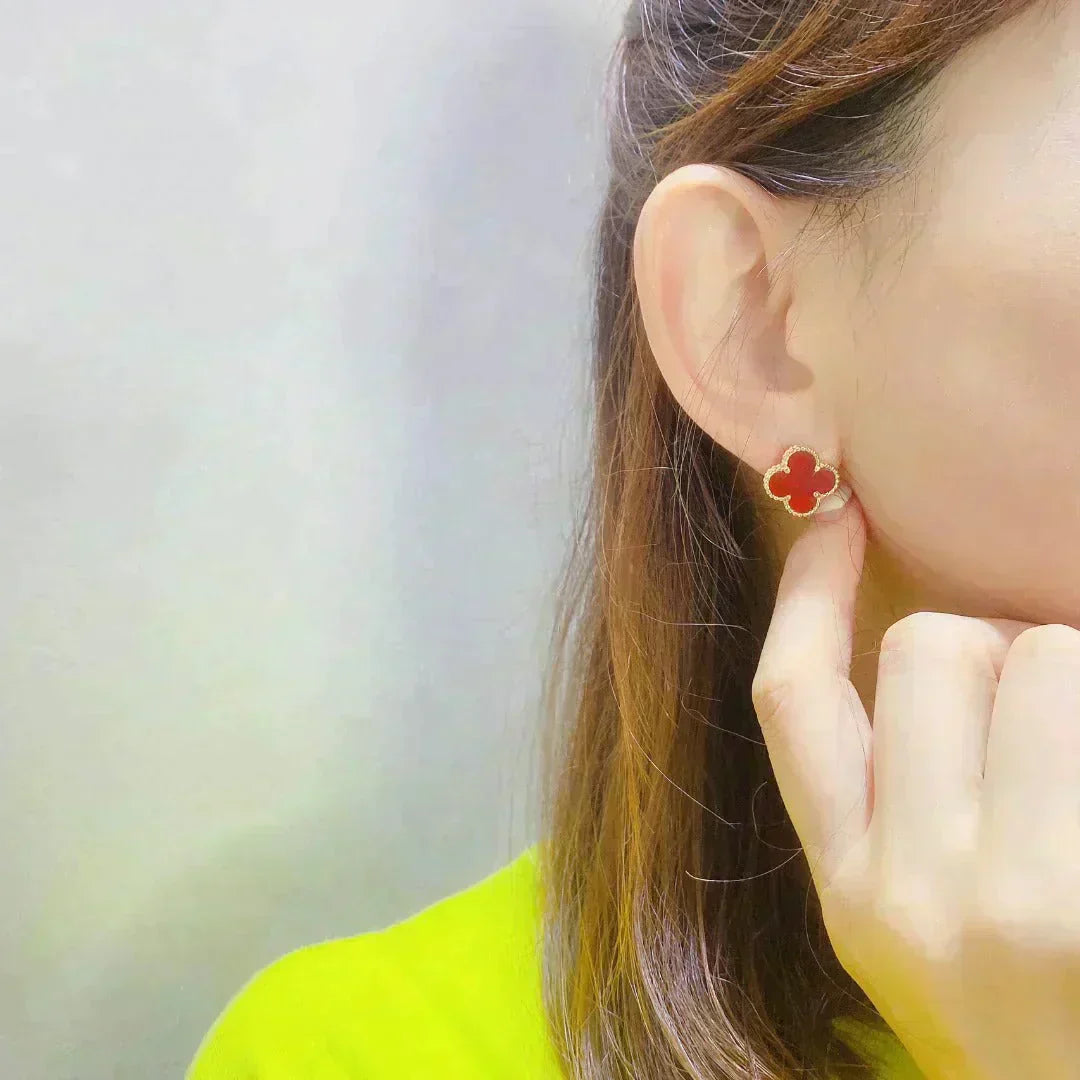 [moco jewellerys]クローバー ミディアム 1モチーフ カーネリアン イヤリング