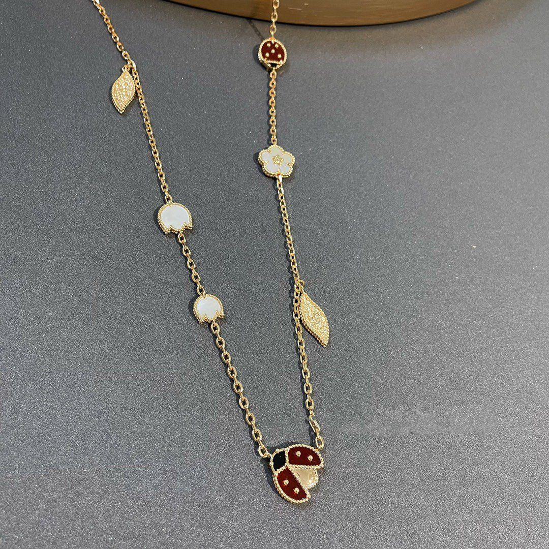 ??Loco?¡¥LUCKY SPRING 15 MOTIFS GOLD NECKLACE
