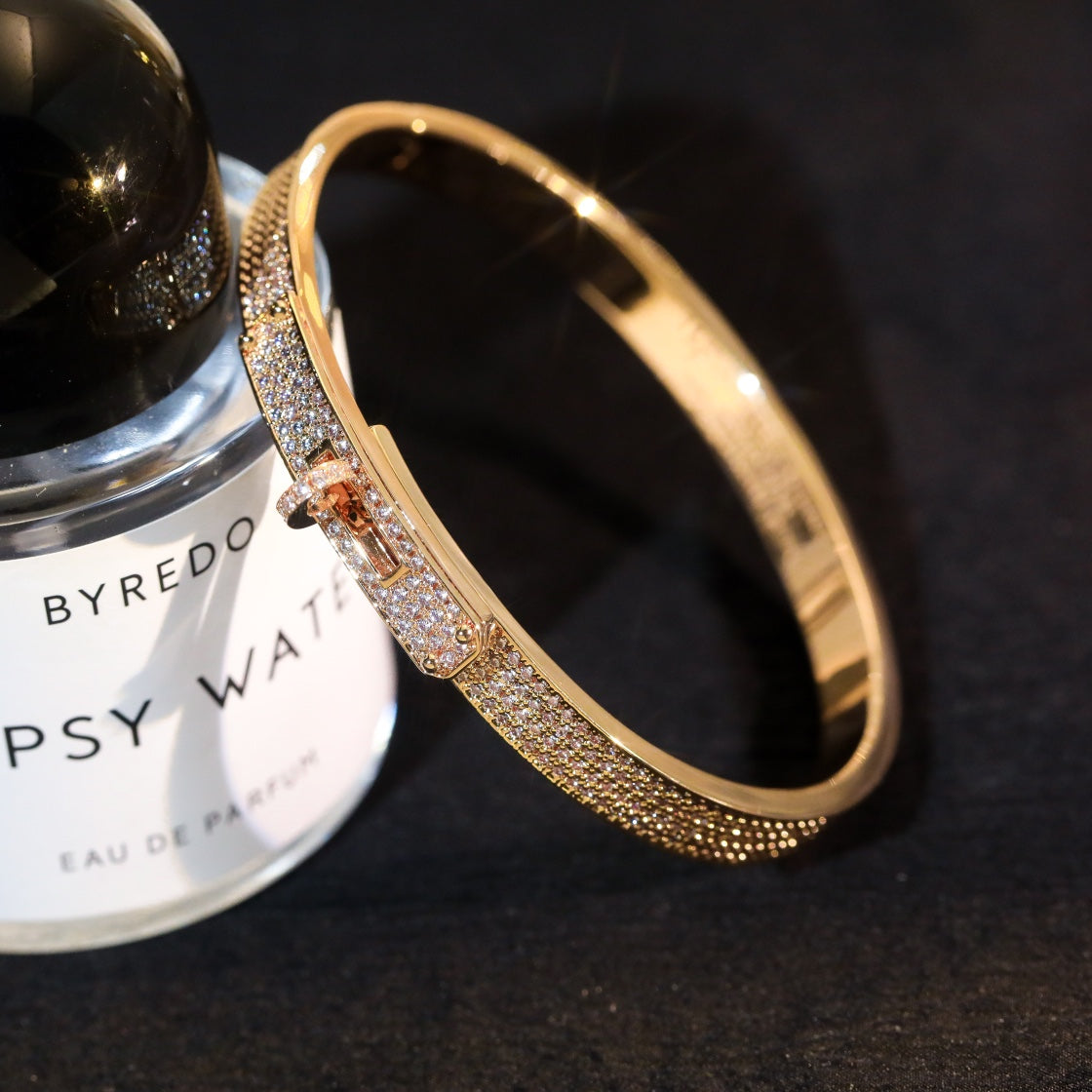 ??Loco?¡¥KELLY BRACELET DIAMOND PAVED