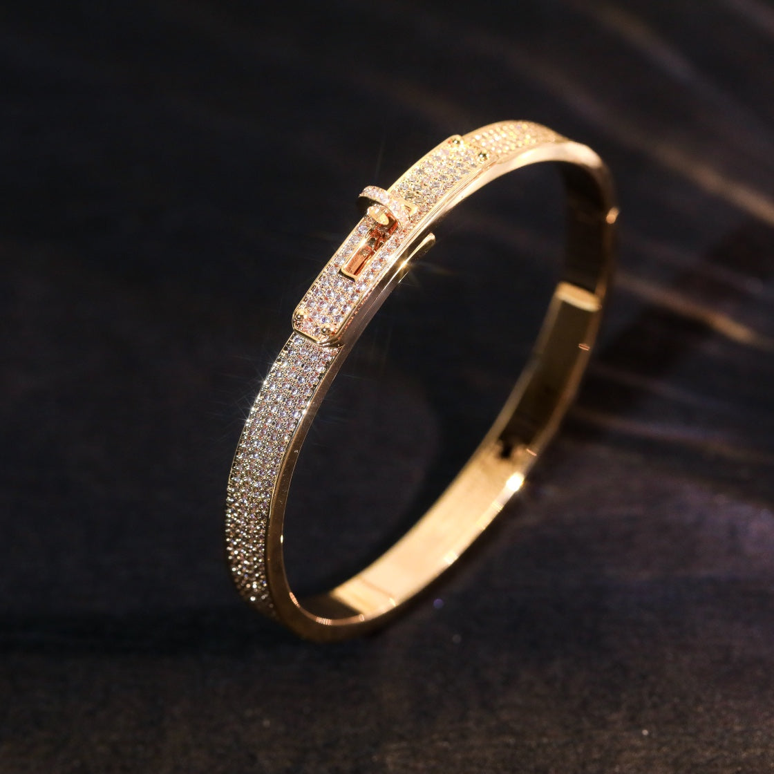 ??Loco?¡¥KELLY BRACELET DIAMOND PAVED