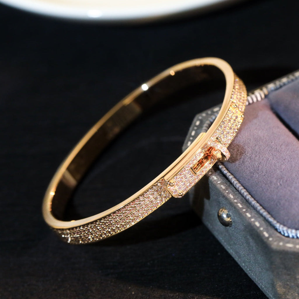 ??Loco?¡¥KELLY BRACELET DIAMOND PAVED