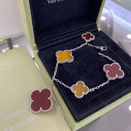 [moco jewellerys]クローバー5モチーフシルバーカーネリアンタイガーアイブレスレット