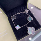 ??Loco?¡¥CLOVER 5 MOTIFS SIVLER DARK MOP BRACELET
