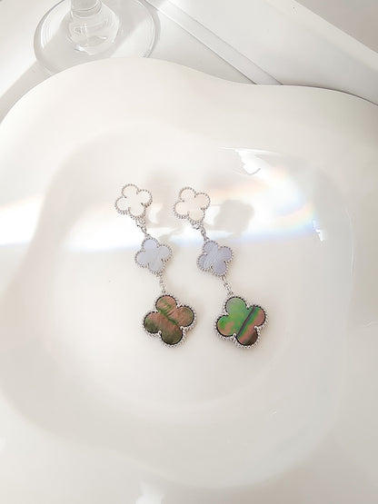[moco jewellerys]クローバー 3モチーフ カルセドニー ダークモップ シルバー イヤリング