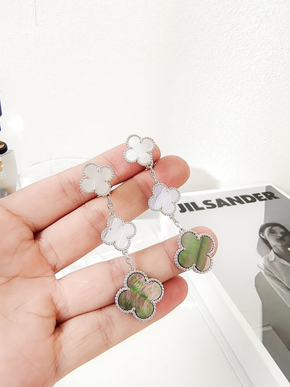 [moco jewellerys]クローバー 3モチーフ カルセドニー ダークモップ シルバー イヤリング